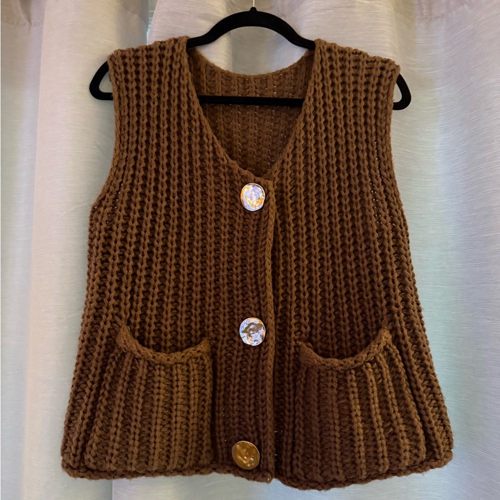 Brown Knitted Sleeveless Sweater Vest